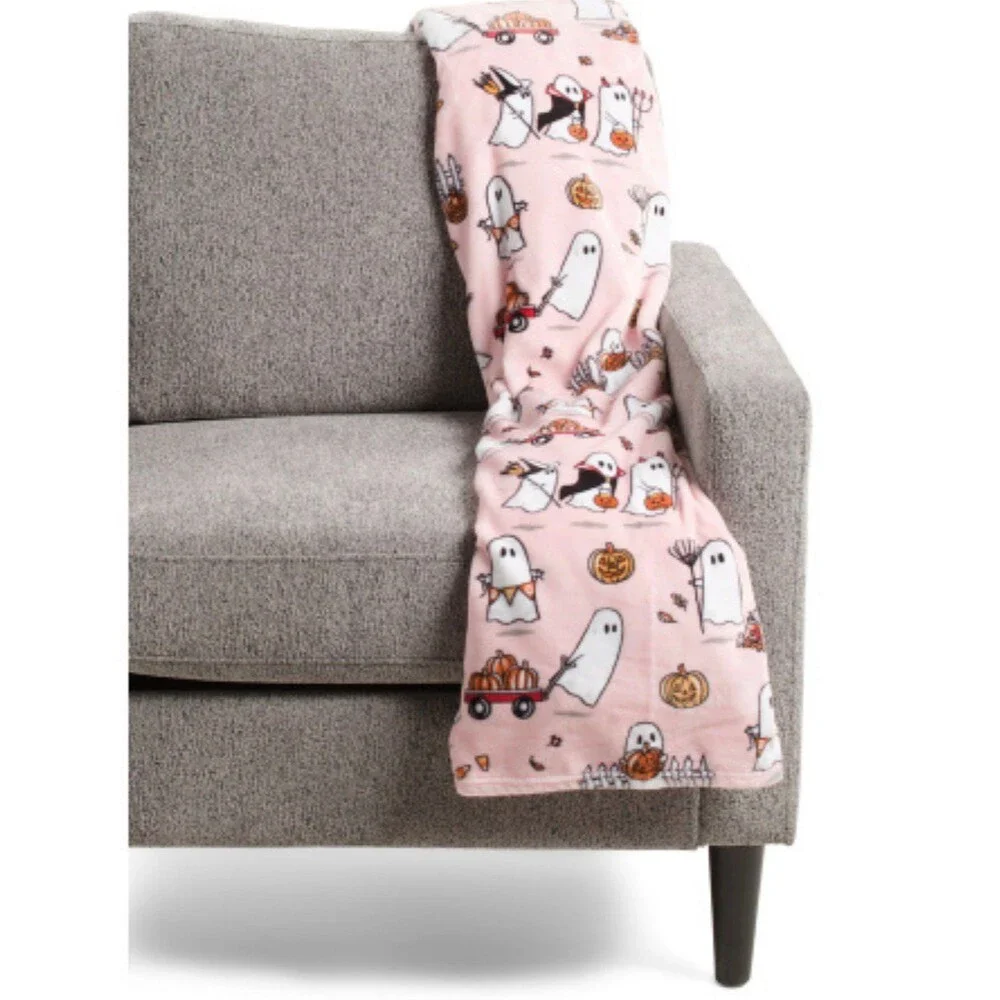 Viral Isaac Ghost Pals Halloween Oversized Blanket